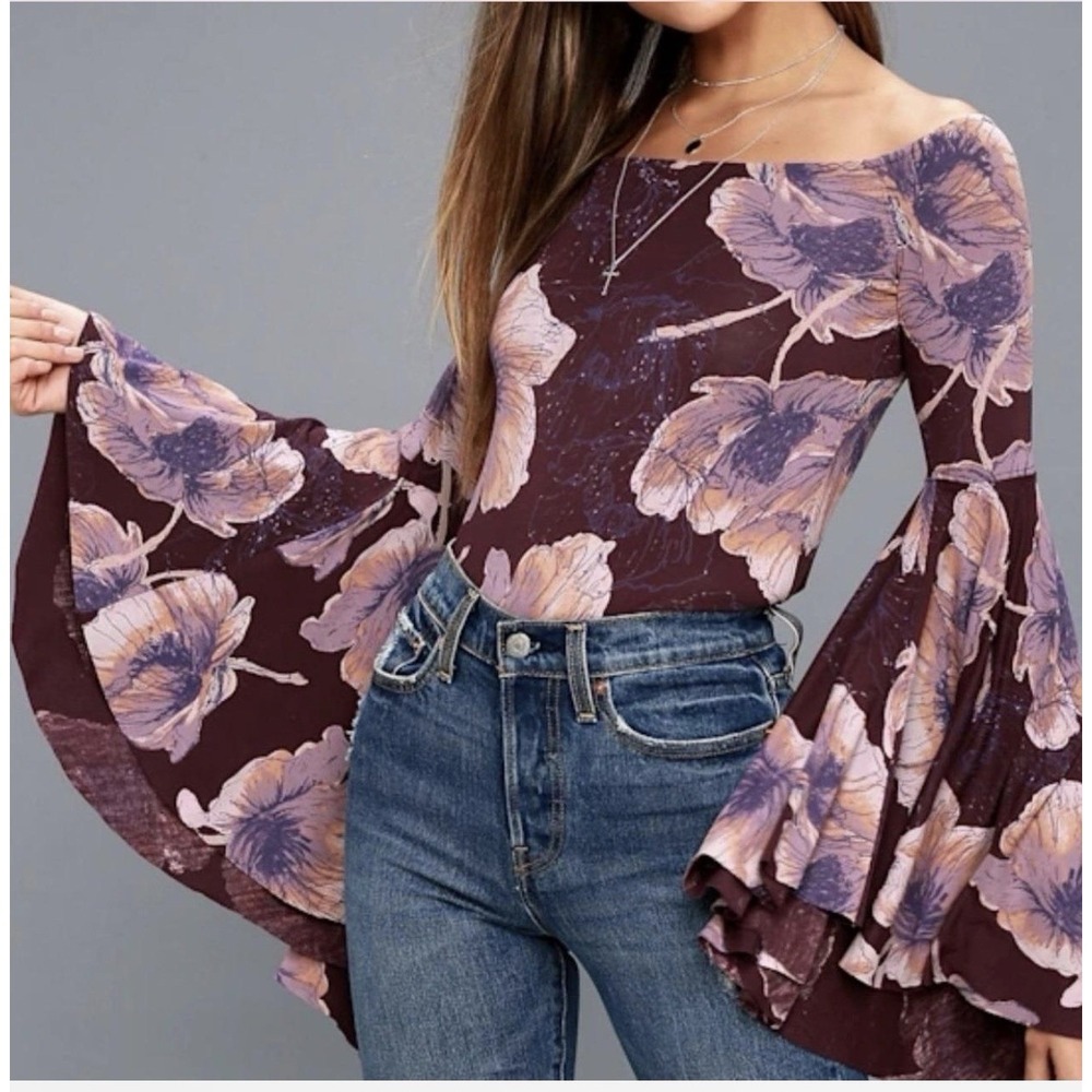 We The Free Bird of Paradise Wine Free People Top Floral Bell Sleeve Small NEW